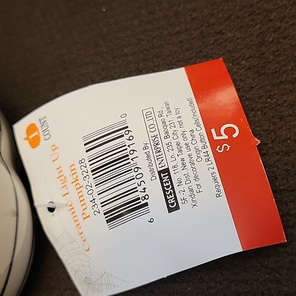 CERAMIC LIGHT UP PUMPKIN 🎃 - Picture 14 of 16